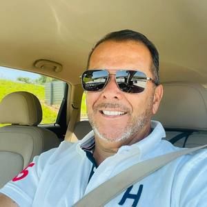 Meet your Posher, Fabian